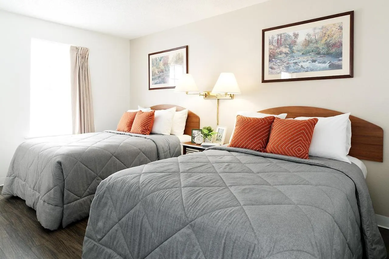 Intown Suites Extended Stay Nashville Tn - Murfreesboro Pike location